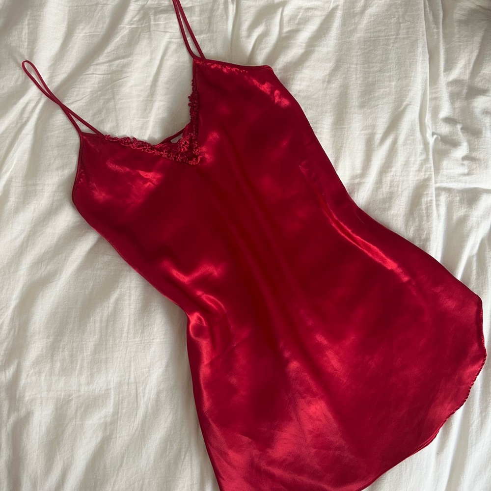 Secret treasures night gown